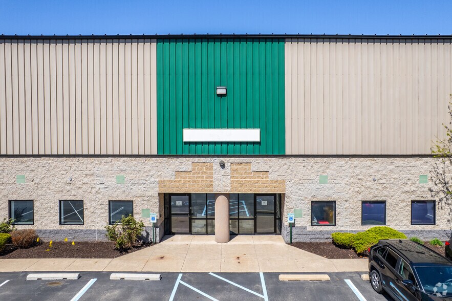 1200 Sathers Dr, Pittston, PA à louer - Photo du bâtiment - Image 3 de 4