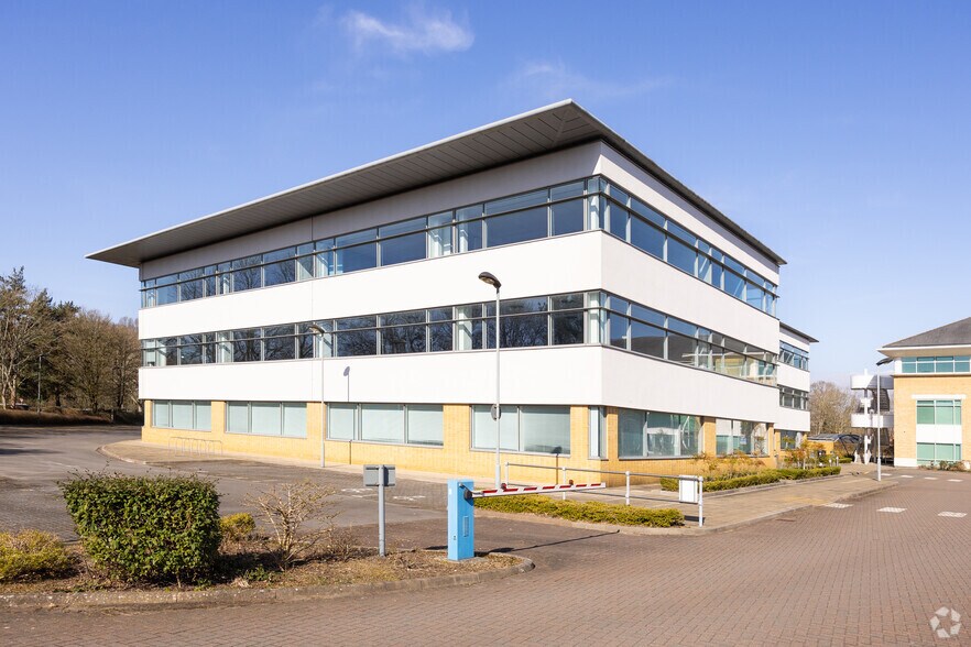 3000 Parkway, Fareham à louer - Photo du bâtiment - Image 1 de 2