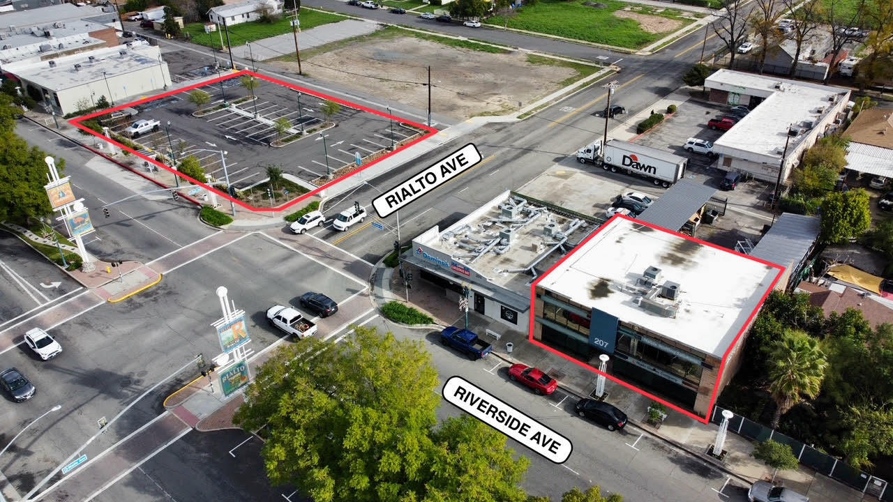 207 S Riverside Ave, Rialto, CA for lease Primary Photo- Image 1 of 3