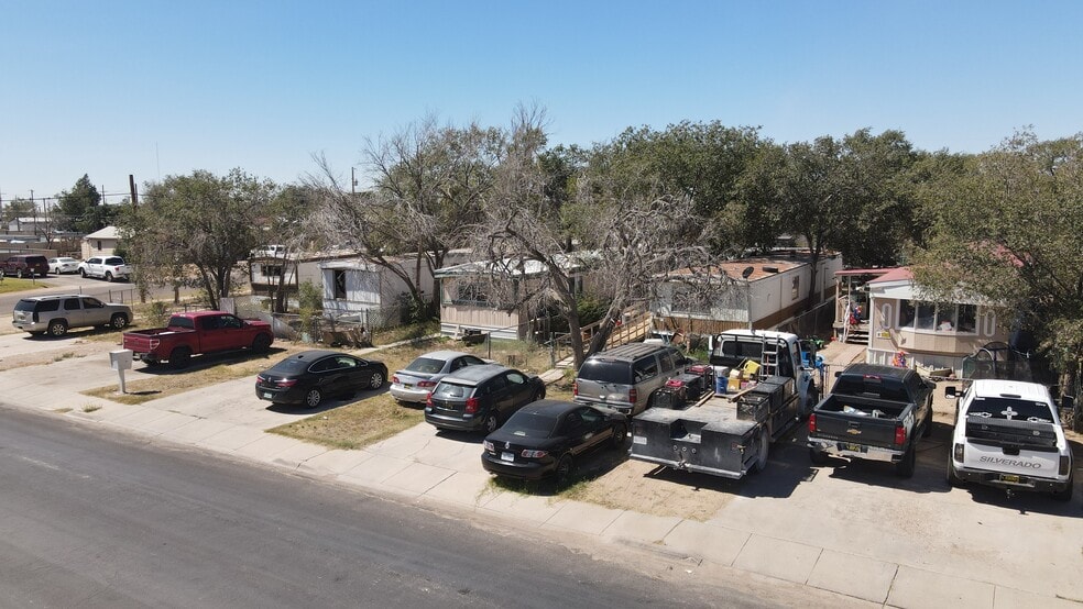 116 S Cecil St, Hobbs, NM for sale - Building Photo - Image 3 of 3