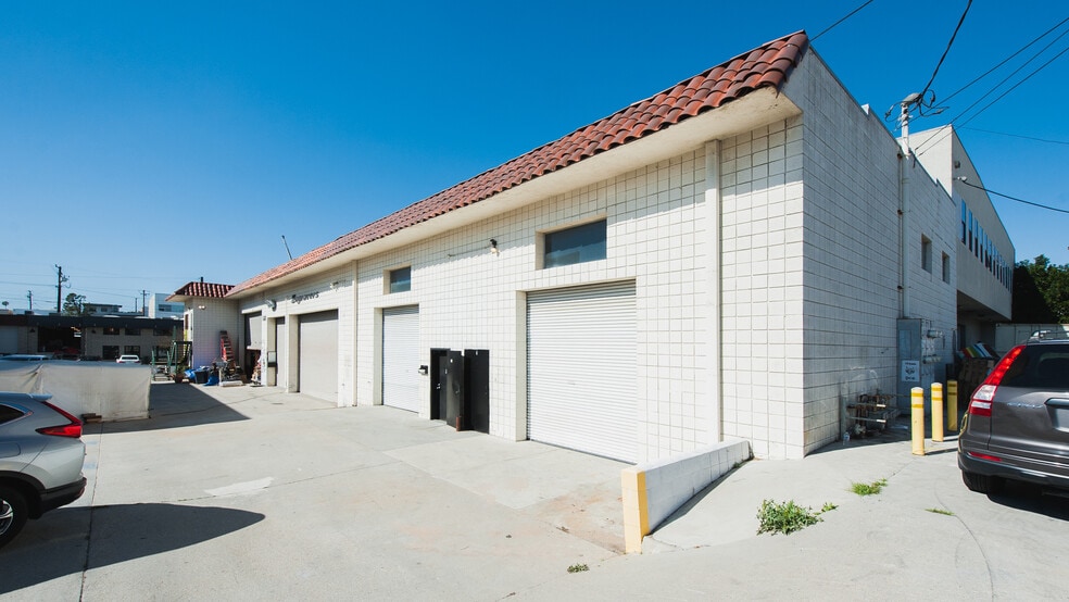 138 Arena St, El Segundo, CA for lease - Building Photo - Image 3 of 13