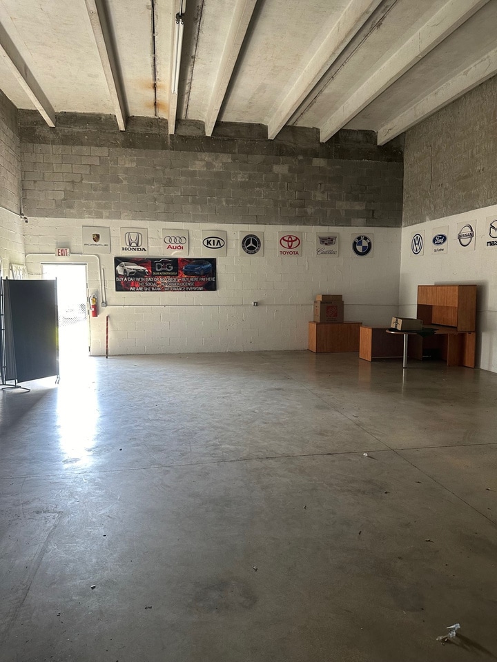 12434-12466 NW 38th Ave, Opa-locka, FL for lease Interior Photo- Image 1 of 1