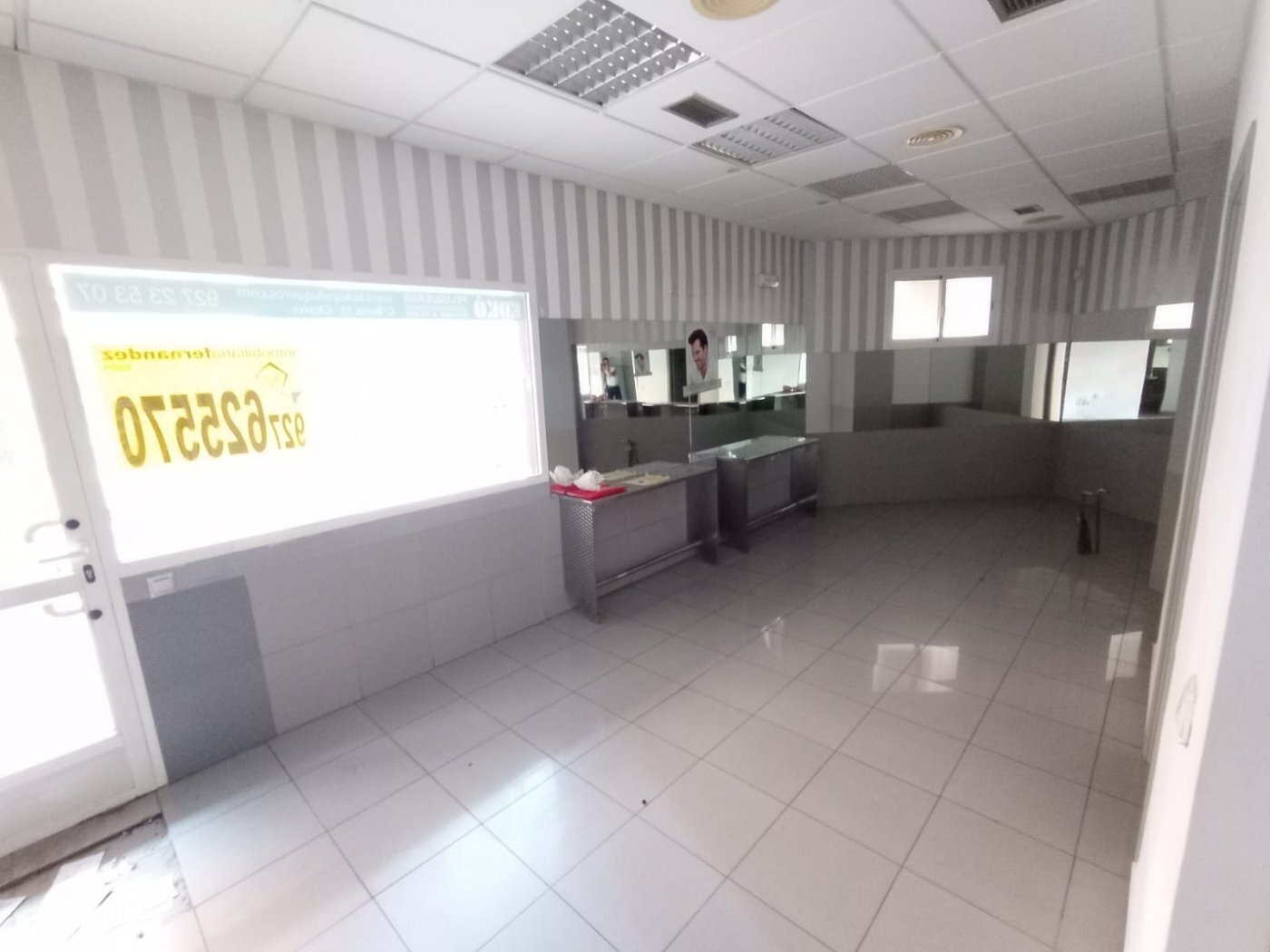 Retail in Cáceres for sale Building Photo- Image 1 of 13