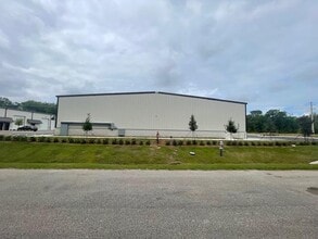 730 Parque Dr, Ormond Beach, FL for lease Building Photo- Image 2 of 6
