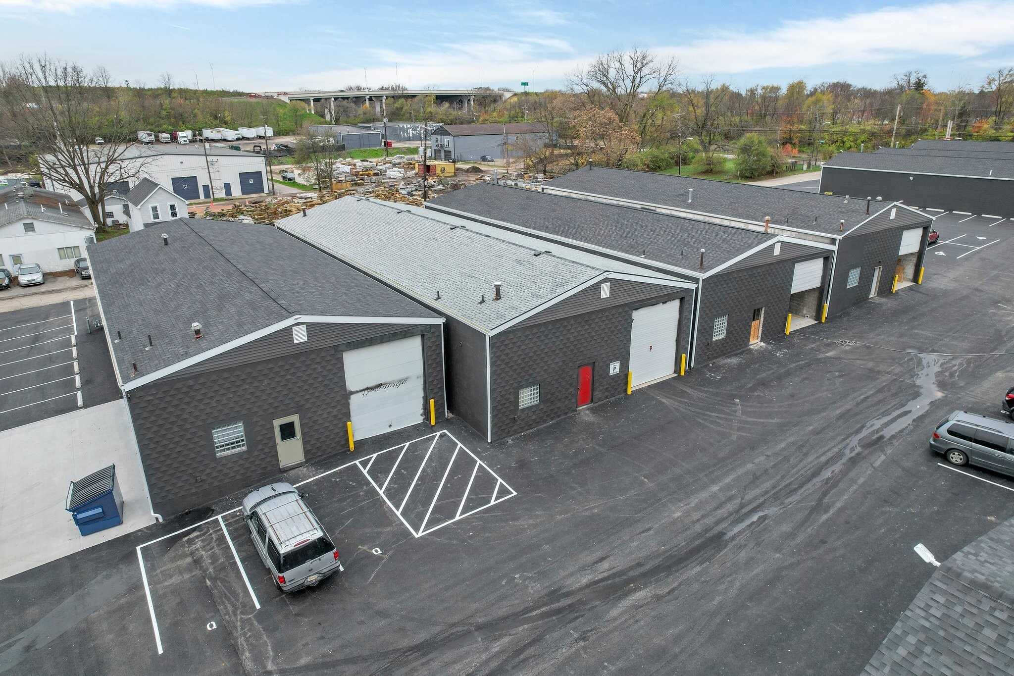 572 S Nelson Rd, Columbus, OH for sale Building Photo- Image 1 of 1