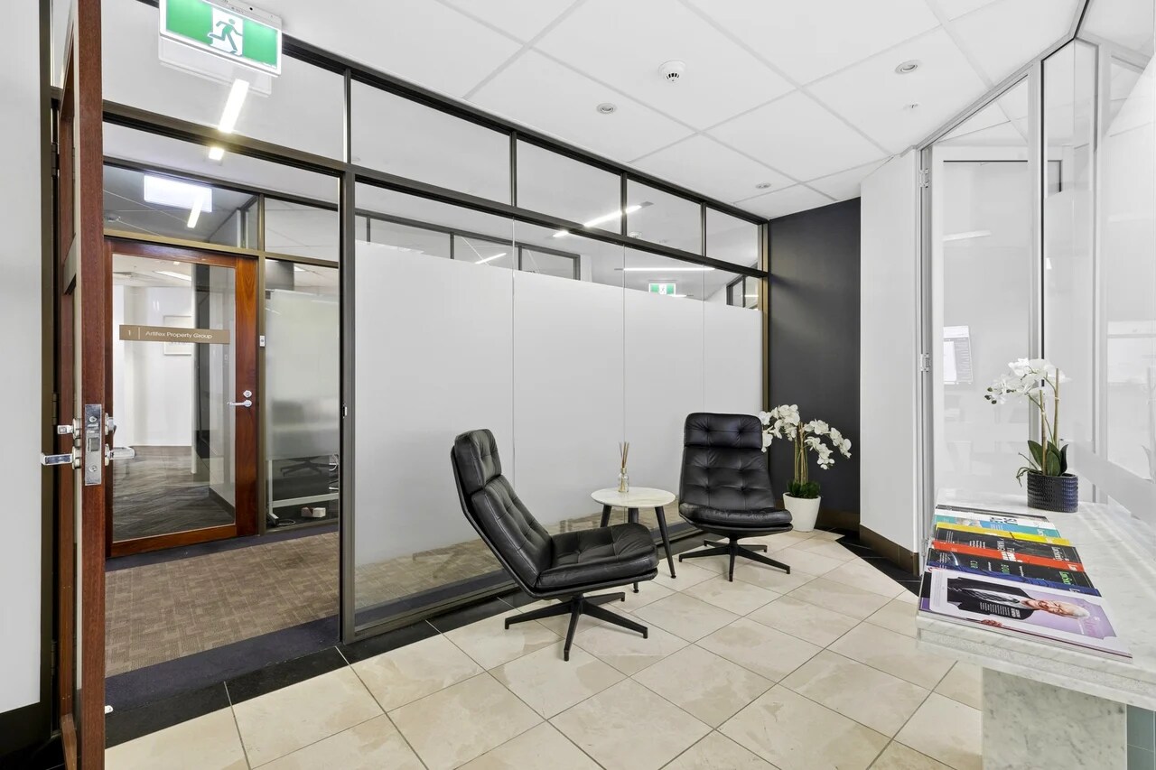 66 Hunter St, Sydney, NSW 2000 - Unit 902 -  - Interior Photo - Image 2 of 8