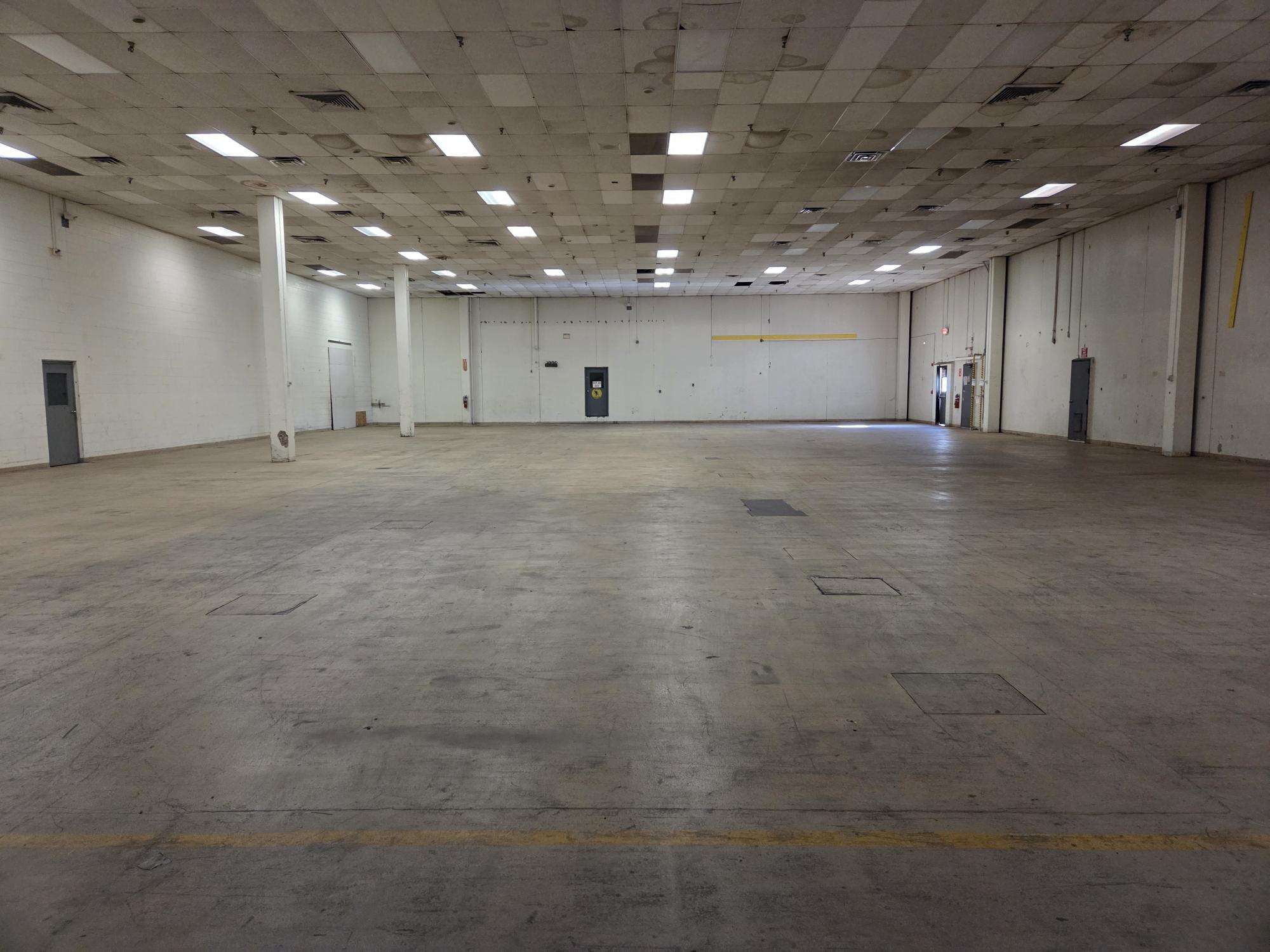 45 Gracey Ave, Meriden, CT for lease Interior Photo- Image 1 of 3