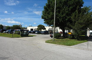 10530 47th St N, Clearwater FL - Warehouse