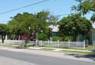 Plus de détails pour 512 W Euclid Ave, San Antonio, TX - Multi-résidentiel à vendre