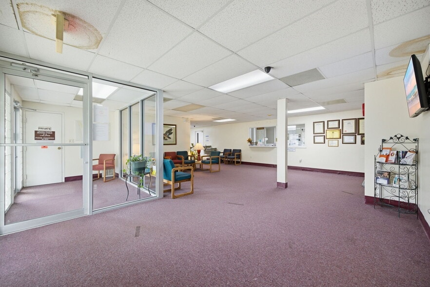 1811 Bayshore Gardens Pky, Bradenton, FL for sale - Building Photo - Image 3 of 51