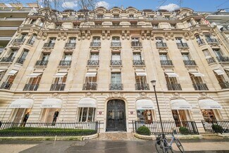 Plus de détails pour 45 Avenue Montaigne, Paris - Bureau à louer