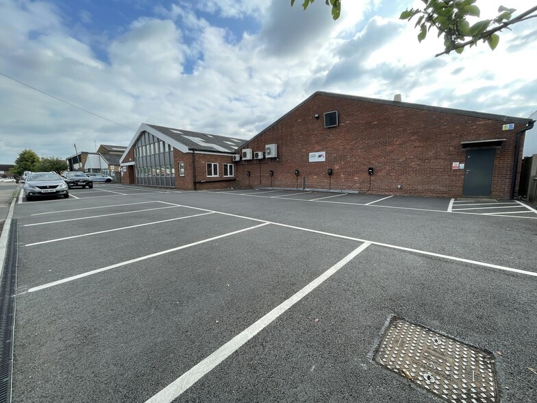 Bodmin Rd, Coventry à vendre - Photo du bâtiment - Image 1 de 7
