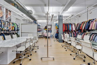 463 Seventh Ave, New York, NY for lease Interior Photo- Image 2 of 5