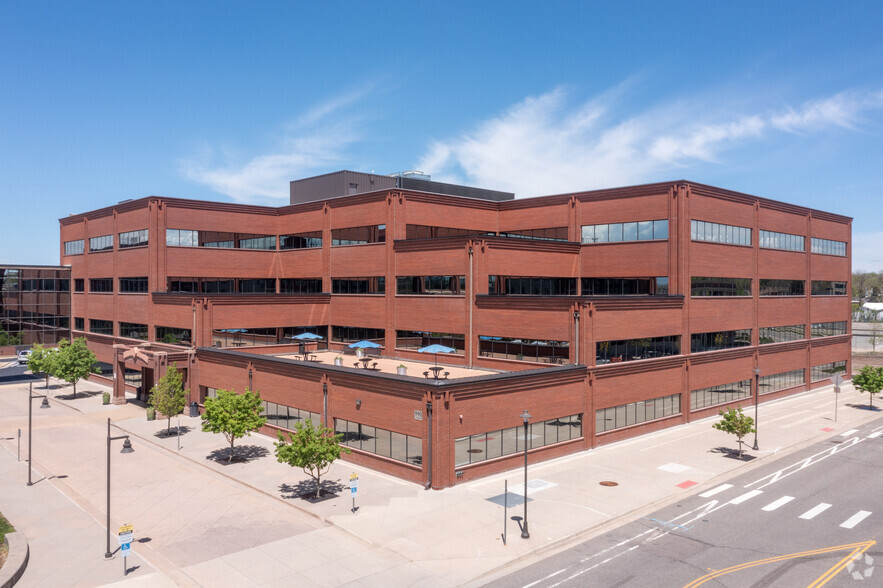 990 S Broadway, Denver, CO for lease - Building Photo - Image 1 of 5