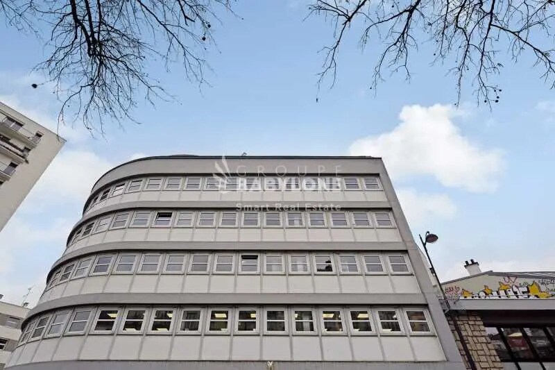 Commerce de détail dans Paris à louer - Photo du bâtiment - Image 3 de 4