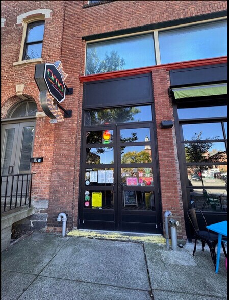 4-6 Sheridan Ave, Albany, NY à louer - Photo du bâtiment - Image 2 de 28