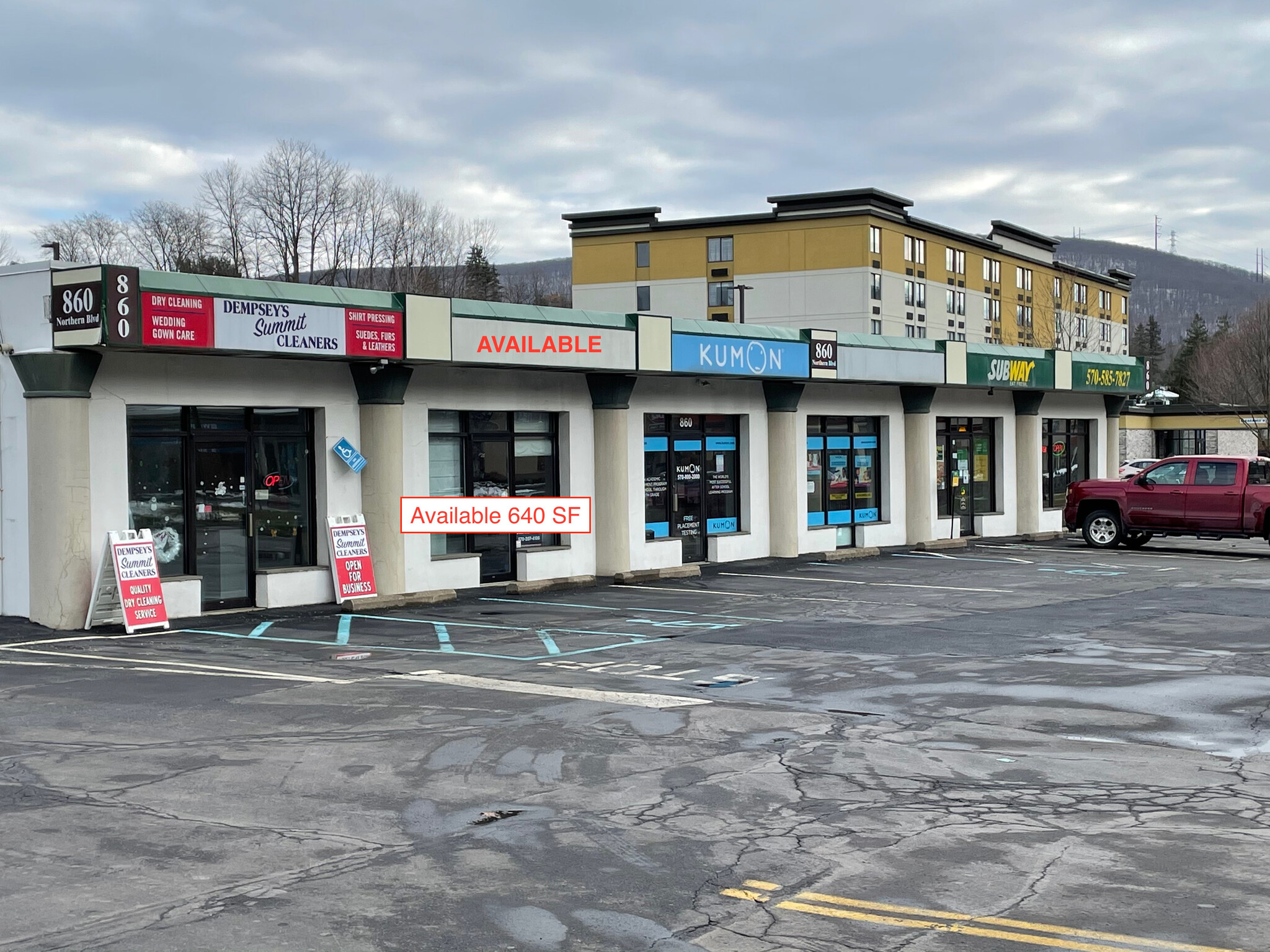 860 B Northern Blvd, Clarks Summit, PA for sale Building Photo- Image 1 of 1