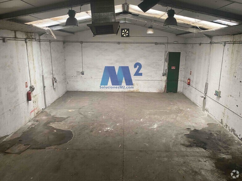 Industriel dans Alcalá de Henares, Madrid à vendre - Photo du bâtiment - Image 3 de 8