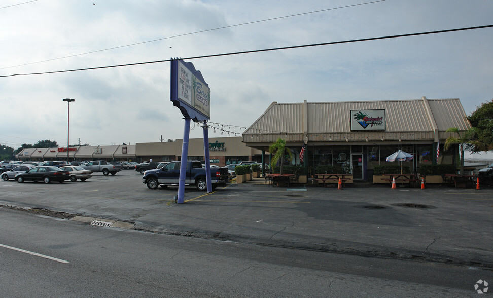 5000-5036 W Esplanade Ave, Metairie, LA à vendre - Photo du bâtiment - Image 1 de 1