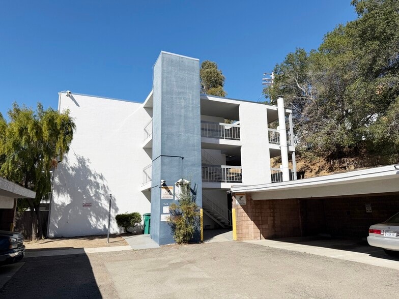 944 Fletcher Ln, Hayward, CA for sale - Building Photo - Image 3 of 31