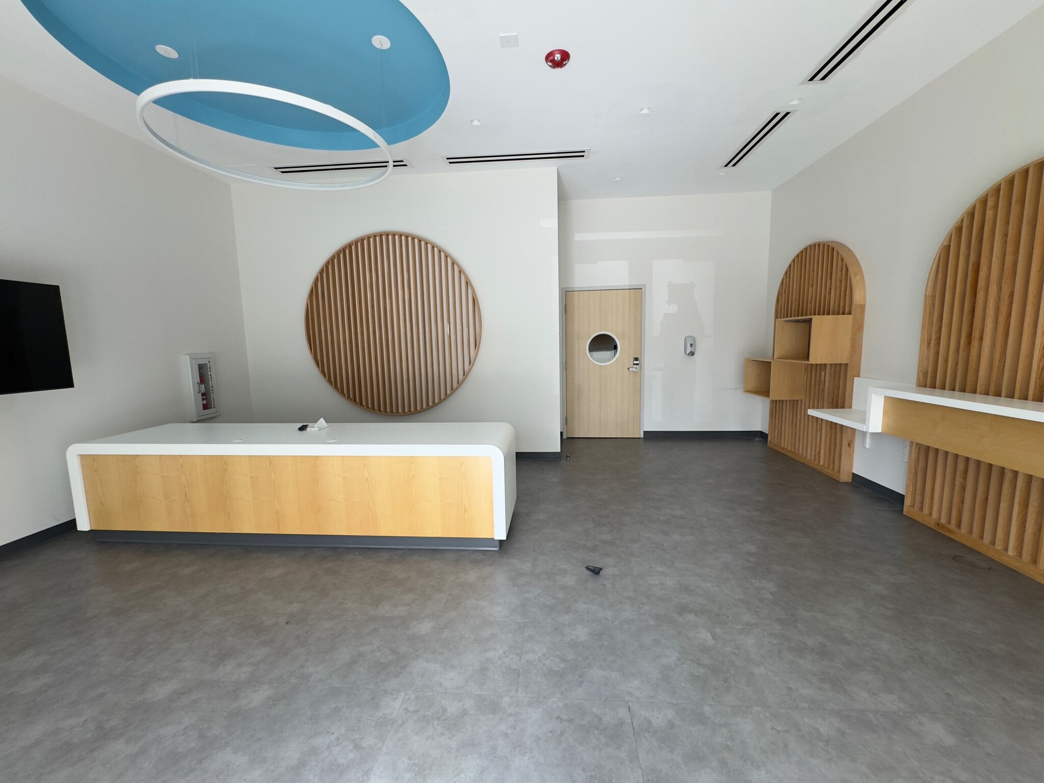 8931-8947 W Atlantic Blvd, Coral Springs, FL for sale Building Photo- Image 1 of 28