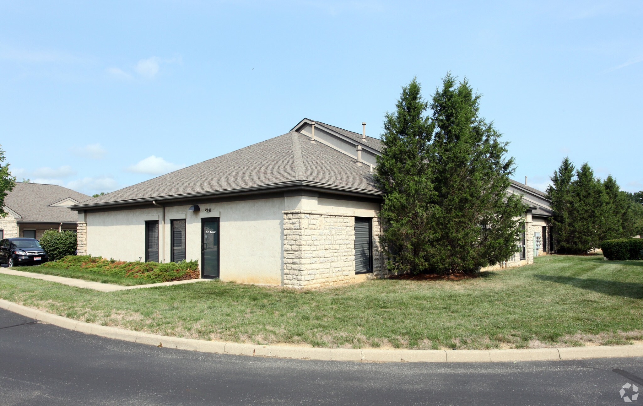 5990 Wilcox Pl, Dublin, OH à vendre Photo du bâtiment- Image 1 de 1