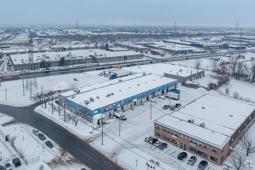 7350-7400 Boul Henri-Bourassa E, Montréal, QC for lease - Aerial - Image 2 of 3