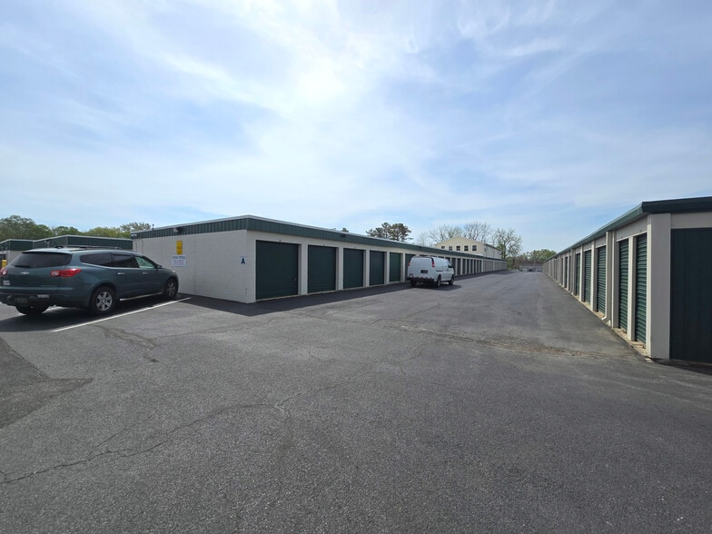 1464 E Lebanon Rd, Dover, DE for sale - Primary Photo - Image 1 of 5