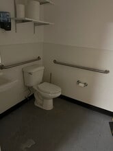 1600-1636 Palmetto Grande Dr, Mount Pleasant, SC for lease Interior Photo- Image 2 of 8