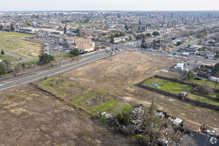 Fruitridge Rd, Sacramento, CA for lease - Building Photo - Image 2 of 2