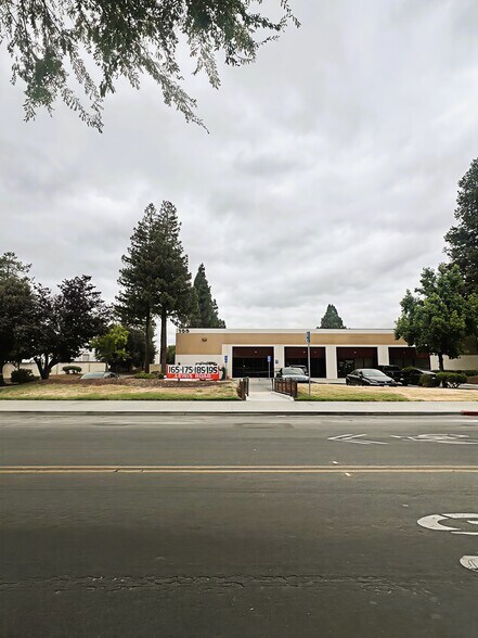 175 Lewis Rd, San Jose, CA à vendre - Photo du bâtiment - Image 2 de 11