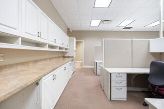 2421 Brookstone Centre Pky, Columbus, GA for sale Interior Photo- Image 2 of 26