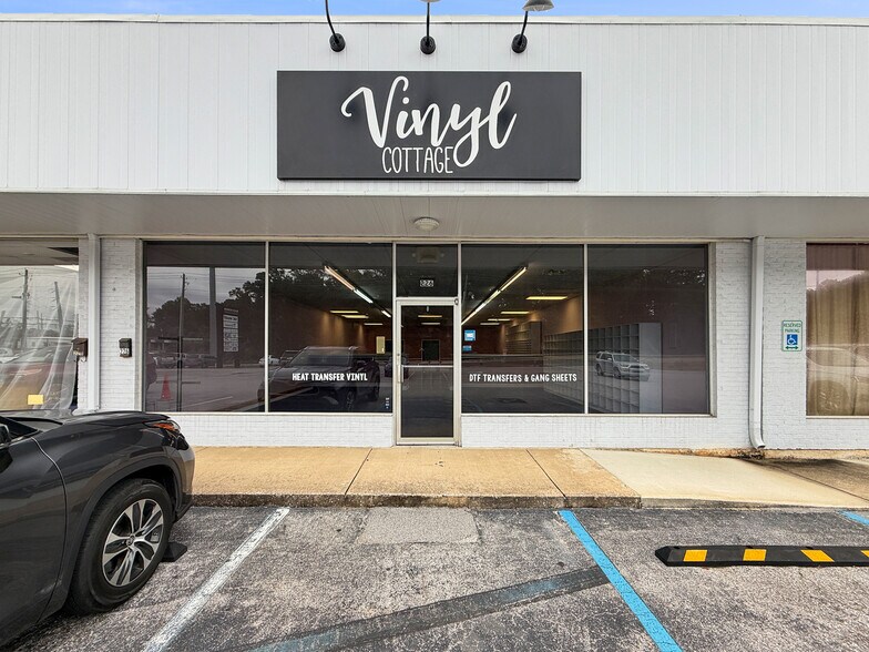 200-240 McFarland Blvd, Northport, AL à louer - Photo du bâtiment - Image 3 de 12