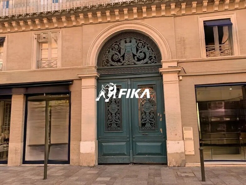 16 Rue Saint Antoine Du T, Toulouse à louer - Photo du bâtiment - Image 3 de 24