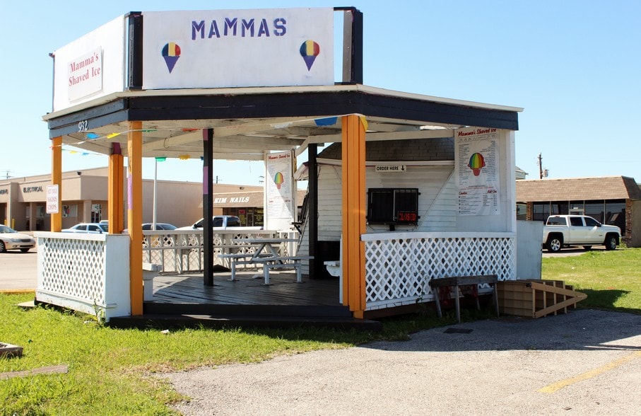 932 S Broadway St, La Porte, TX for sale - Building Photo - Image 3 of 12