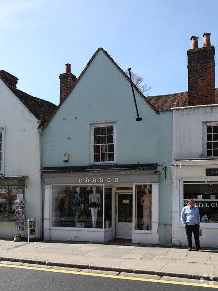 22 South St, Chichester for lease - Building Photo - Image 2 of 7