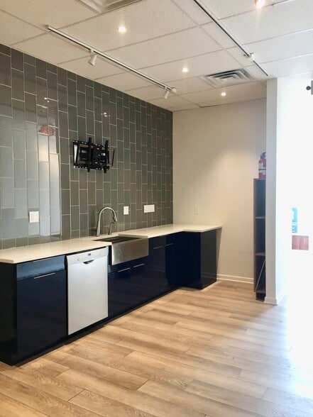 137-139 Morris St, Morristown, NJ for lease - Interior Photo - Image 3 of 12