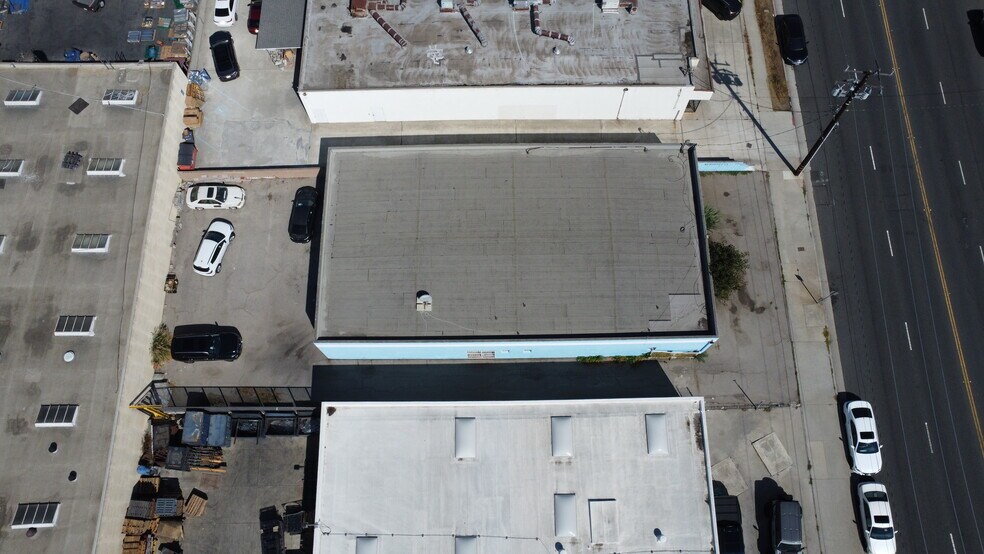 13313 S Normandie Ave, Gardena, CA à vendre - Photo du bâtiment - Image 2 de 5