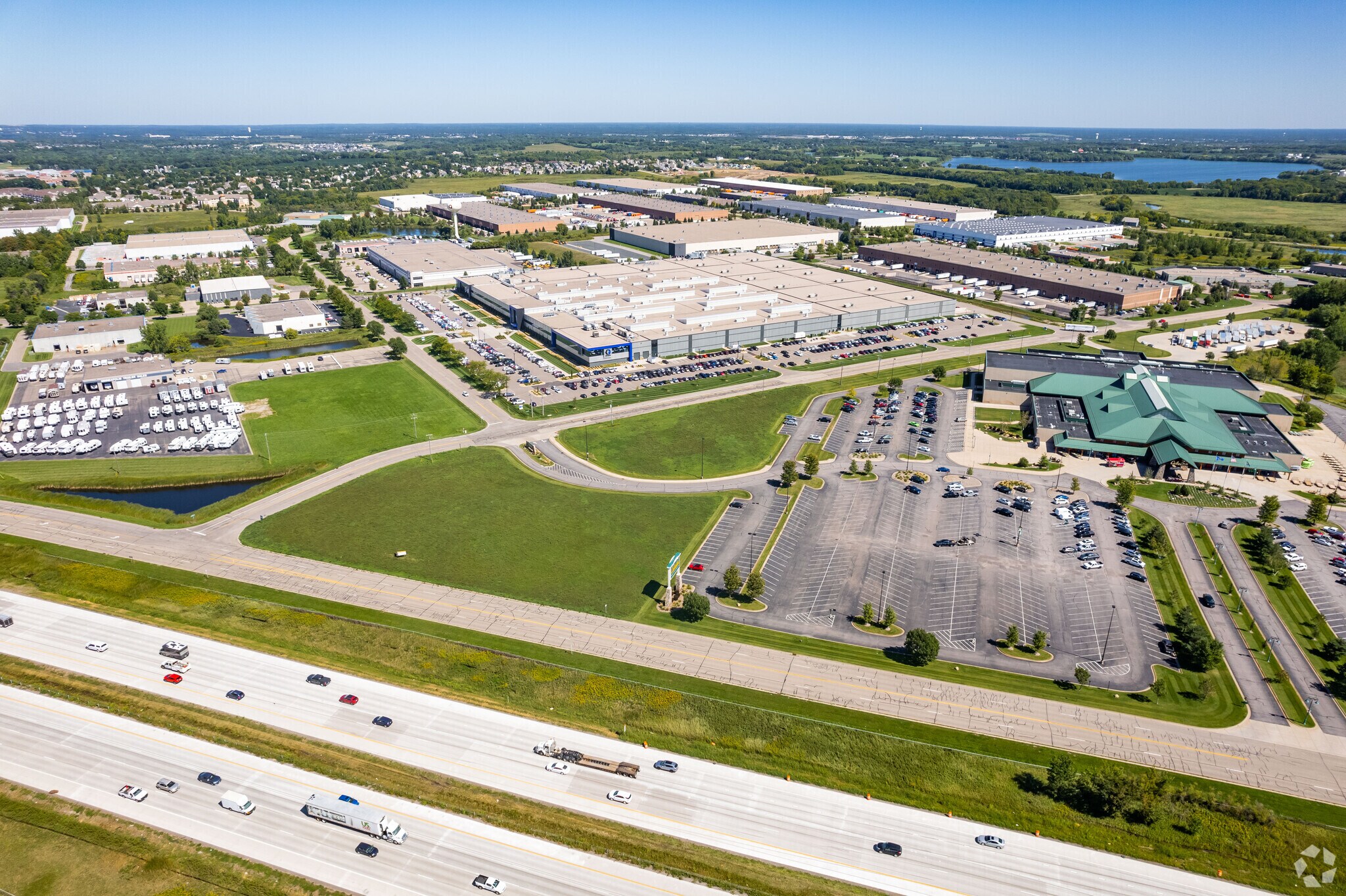 Rogers Dr, Rogers, MN for sale Primary Photo- Image 1 of 21