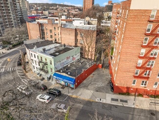 Plus de détails pour 3320 Fort Independence St, Bronx, NY - Commerce de détail à vendre