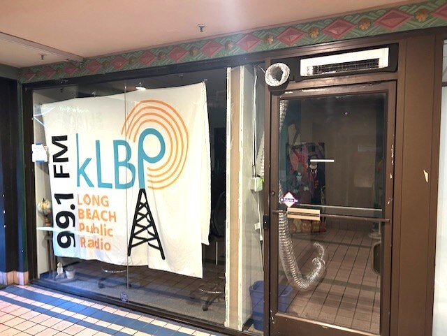 219 Pine Ave, Long Beach, CA à louer - Photo du bâtiment - Image 2 de 17