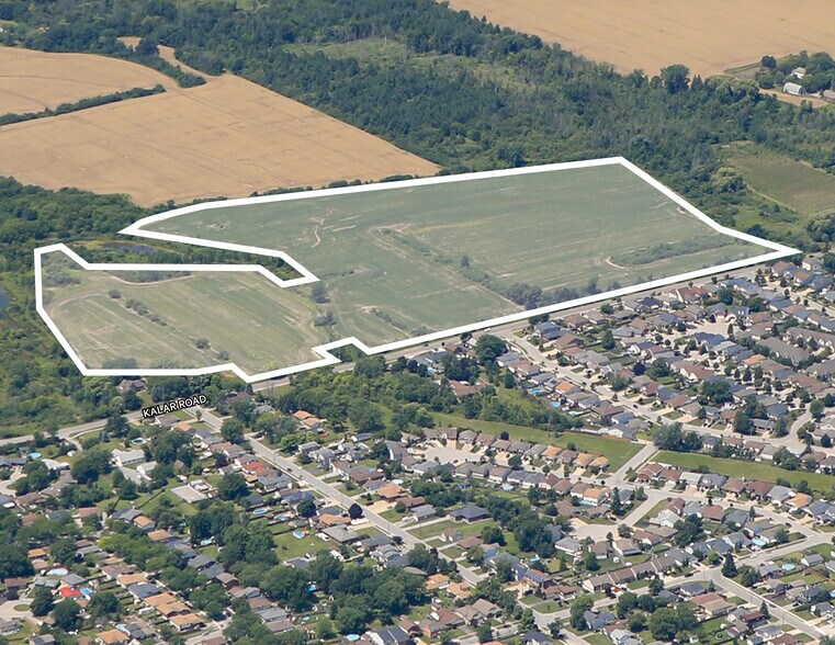 4357 Kalar Rd, Niagara Falls, ON à vendre - Photo principale - Image 1 de 1