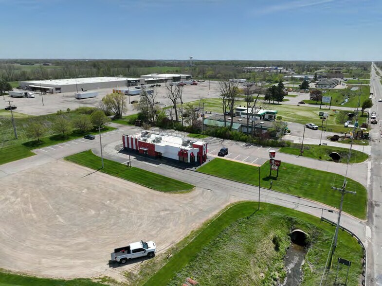 2011 N US Highway 27, Saint Johns, MI for sale - Building Photo - Image 2 of 4