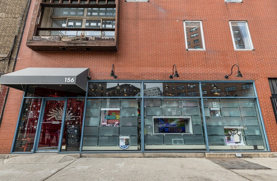 156-158 Seventh Ave S, New York, NY à louer - Photo du bâtiment - Image 2 de 2