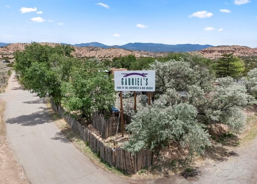 4 Banana Ln, Santa Fe, NM for sale - Primary Photo - Image 1 of 35