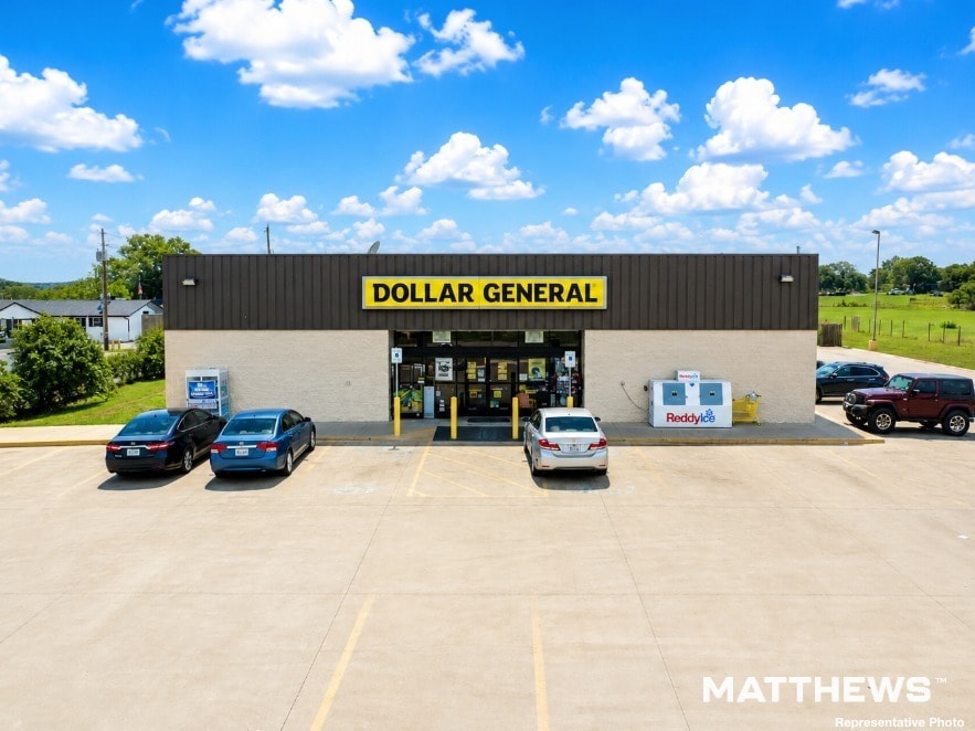 307 Center Ave S, Mitchellville, IA for sale Building Photo- Image 1 of 3