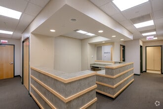 1445 N Hunt Club Rd, Gurnee, IL for lease Interior Photo- Image 2 of 2