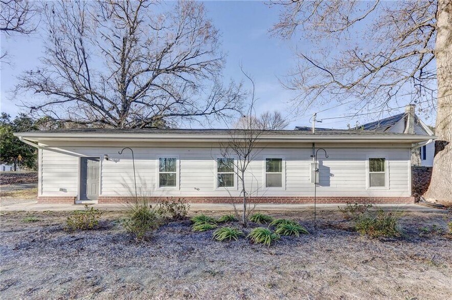 380 Buchanan Hwy, Dallas, GA à vendre - Photo principale - Image 1 de 1