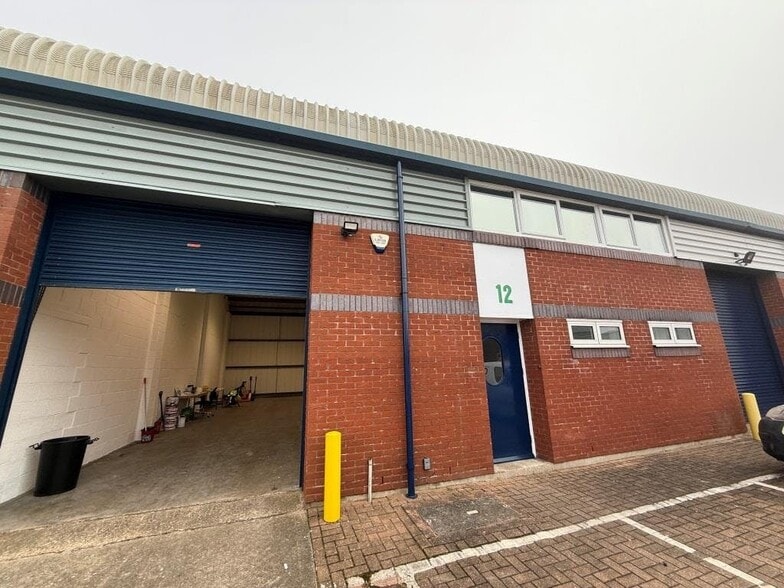 Southern Rd, Aylesbury for lease - Building Photo - Image 2 of 14