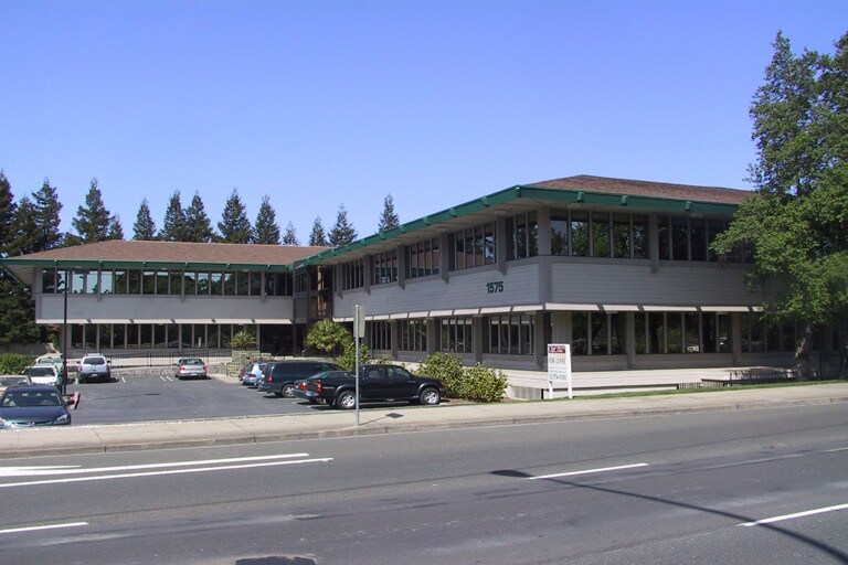 1575 Treat Blvd, Walnut Creek, CA à louer - Photo du bâtiment - Image 1 de 1